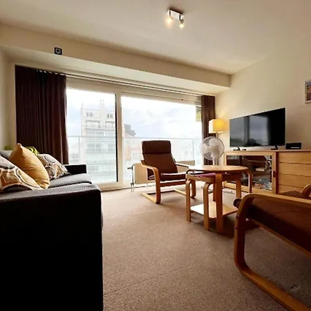 Appartement In Knokke Near Seafront *